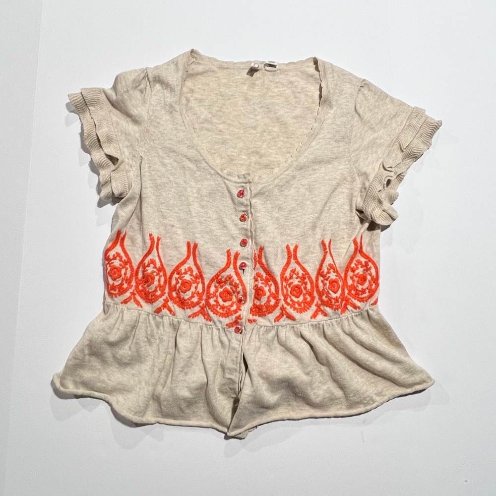 Moth Anthropologie brand peplum short sleeve sweater